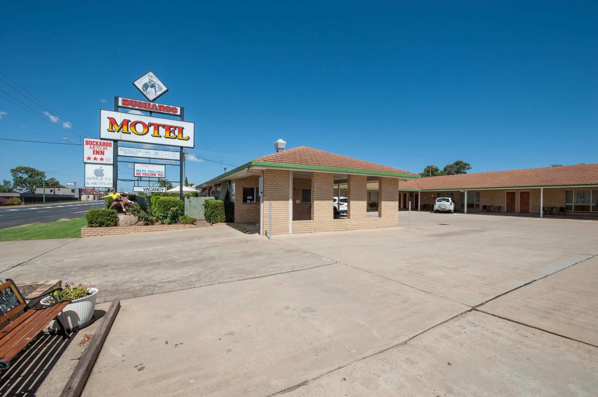 Buckaroo Motor Inn Warwick Ngoại thất bức ảnh