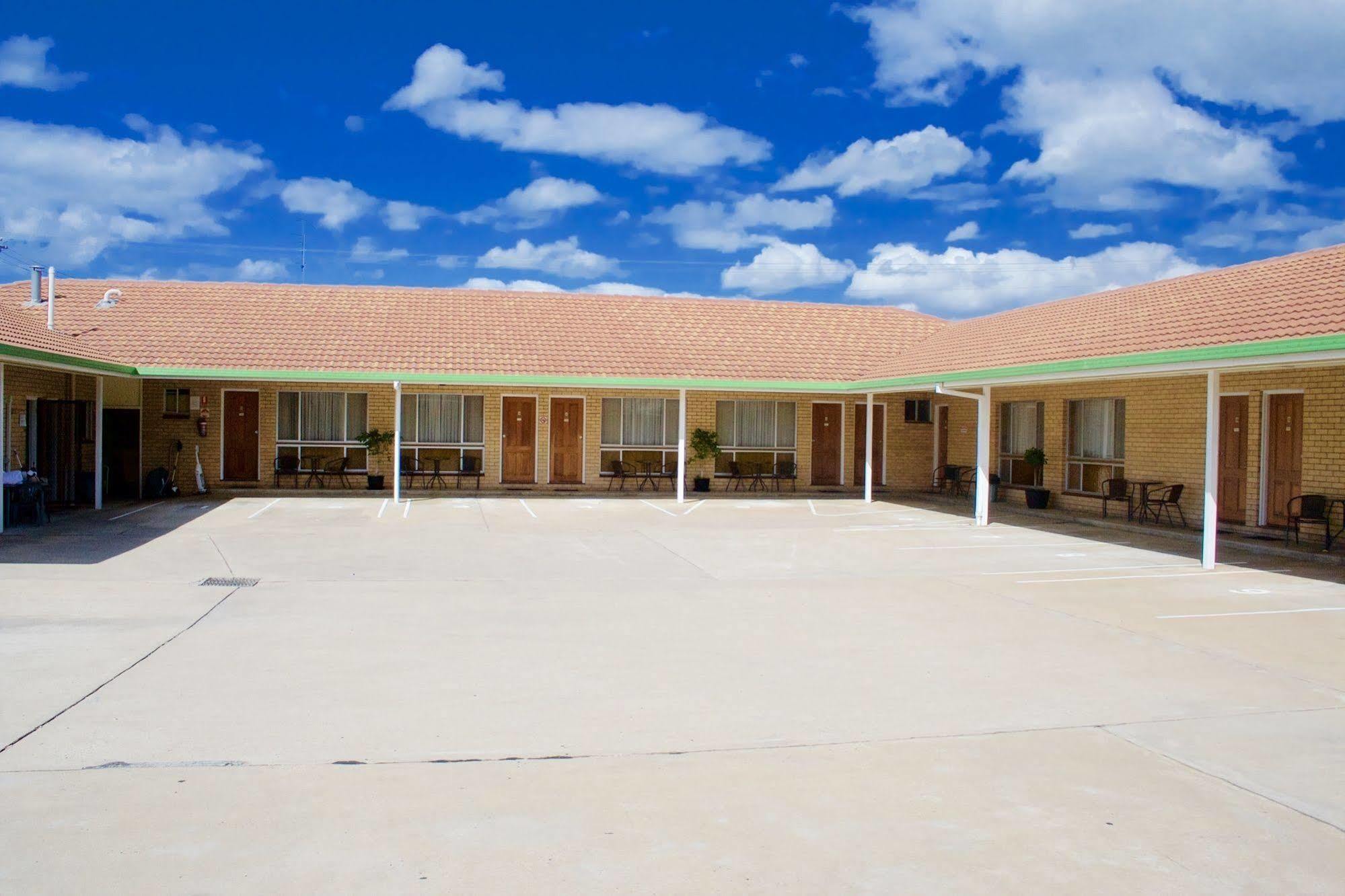 Buckaroo Motor Inn Warwick Ngoại thất bức ảnh